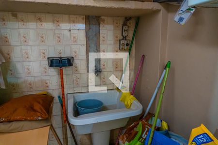 Casa à venda com 250m², 4 quartos e 2 vagasÁrea de Serviço