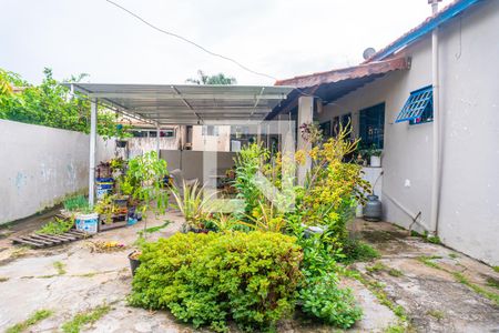 Casa à venda com 250m², 4 quartos e 2 vagasQuintal