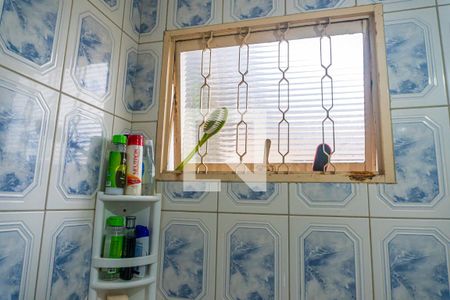 Casa à venda com 250m², 4 quartos e 2 vagasBanheiro da Suíte