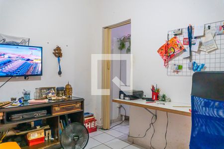 Casa à venda com 250m², 4 quartos e 2 vagasSala