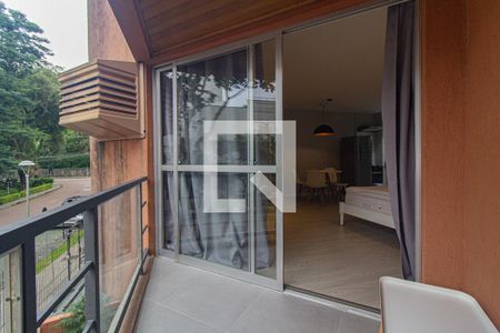 Sacada de kitnet/studio para alugar com 1 quarto, 32m² em Centro Cívico, Curitiba