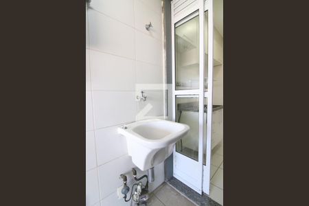 Apartamento à venda com 60m², 2 quartos e 1 vagaÁrea de Serviço