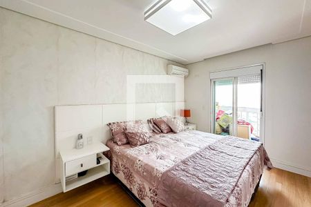 Apartamento à venda com 200m², 3 quartos e 6 vagasSuíte 1