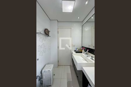 Apartamento à venda com 200m², 3 quartos e 6 vagasSuíte 1