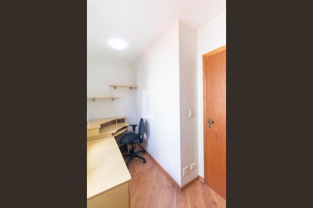 Quarto 1 de apartamento para alugar com 3 quartos, 76m² em Pinheiros, São Paulo