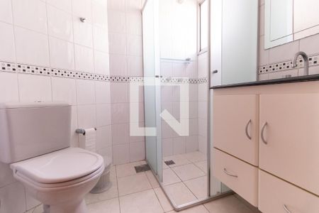 Apartamento para alugar com 76m², 3 quartos e 1 vaga Apartamento para alugar com 76m², 3 quartos e 1 vagaBanheiro da Suíte