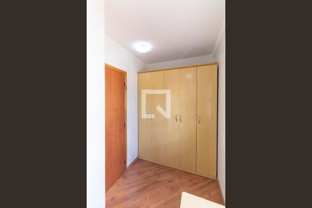 Quarto 1 de apartamento para alugar com 3 quartos, 76m² em Pinheiros, São Paulo