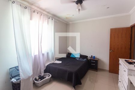 Casa à venda com 300m², 6 quartos e 12 vagasQuarto 5 no 2° Pavimento