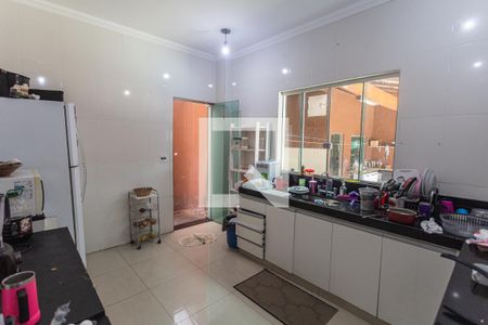 Casa à venda com 300m², 6 quartos e 12 vagasCozinha