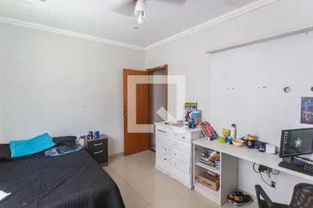 Casa à venda com 300m², 6 quartos e 12 vagasQuarto 5 no 2° Pavimento