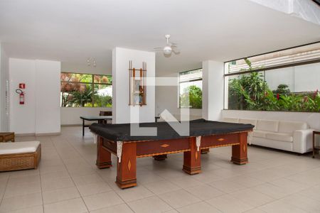 Apartamento para alugar com 112m², 3 quartos e 1 vaga Apartamento para alugar com 112m², 3 quartos e 1 vagaÁrea Comum - Salão de Jogos