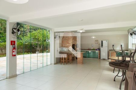 Apartamento para alugar com 112m², 3 quartos e 1 vaga Apartamento para alugar com 112m², 3 quartos e 1 vagaÁrea Comum - Salão c/ Churrasqueira/Forno Pizza