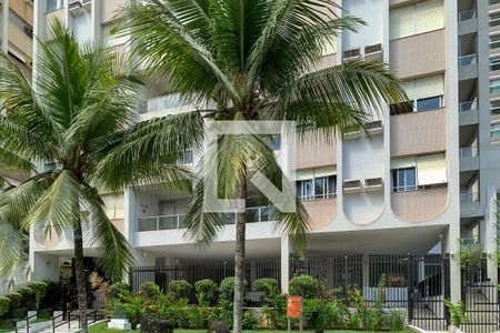 Apartamento para alugar com 112m², 3 quartos e 1 vaga Apartamento para alugar com 112m², 3 quartos e 1 vagaFachada