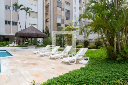 Apartamento para alugar com 112m², 3 quartos e 1 vaga Apartamento para alugar com 112m², 3 quartos e 1 vagaÁrea Comum