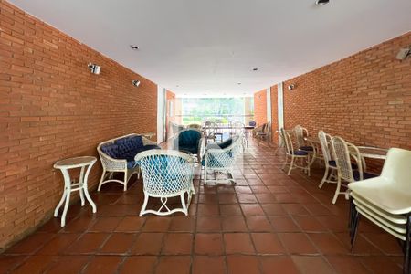 Apartamento à venda com 82m², 2 quartos e 1 vaga Apartamento à venda com 82m², 2 quartos e 1 vagaÁrea externa