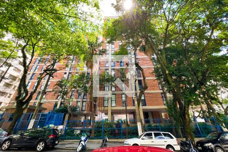 Apartamento à venda com 82m², 2 quartos e 1 vaga Apartamento à venda com 82m², 2 quartos e 1 vagaFachada