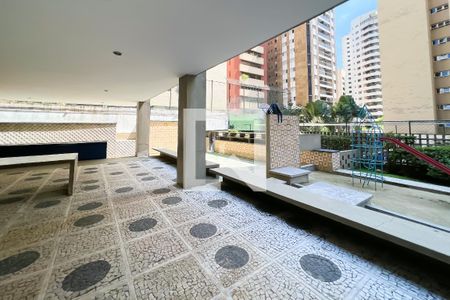 Apartamento à venda com 82m², 2 quartos e 1 vaga Apartamento à venda com 82m², 2 quartos e 1 vagaÁrea externa