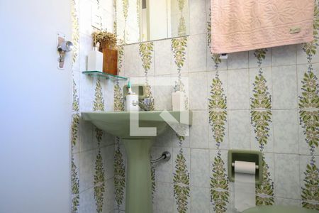 Banheiro de apartamento para alugar com 2 quartos, 84m² em Calafate, Belo Horizonte