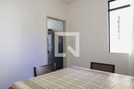 Apartamento à venda com 84m², 2 quartos e 1 vagaCozinha