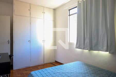 Quarto de apartamento à venda com 2 quartos, 84m² em Calafate, Belo Horizonte