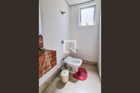 Lavabo de casa para alugar com 5 quartos, 1000m² em Bandeirantes (pampulha), Belo Horizonte