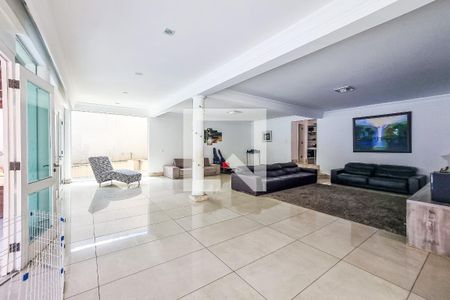 Sala 1 de casa para alugar com 5 quartos, 1000m² em Bandeirantes (pampulha), Belo Horizonte