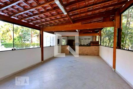 Apartamento à venda com 80m², 3 quartos e 2 vagas Apartamento à venda com 80m², 3 quartos e 2 vagasÁrea comum - Churrasqueira