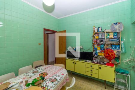 Casa à venda com 282m², 2 quartos e 5 vagas Casa à venda com 282m², 2 quartos e 5 vagasCopa