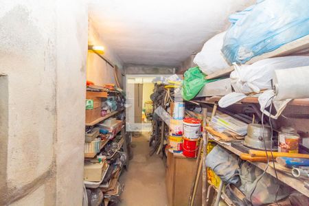 Casa à venda com 282m², 2 quartos e 5 vagas Casa à venda com 282m², 2 quartos e 5 vagasQuarto de Serviço