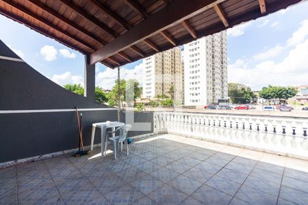 Casa à venda com 125m², 3 quartos e 2 vagasVaranda gourmet