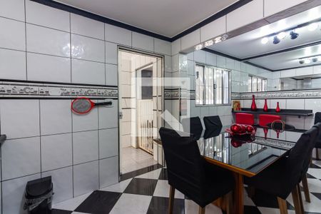 Casa à venda com 125m², 3 quartos e 2 vagasCozinha