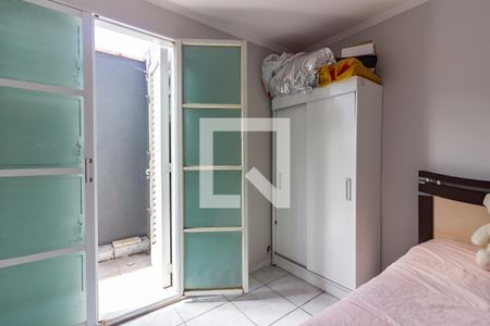 Casa à venda com 125m², 3 quartos e 2 vagasQuarto 2