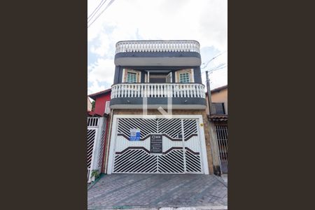 Casa à venda com 125m², 3 quartos e 2 vagasFachada