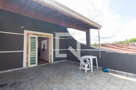 Casa à venda com 125m², 3 quartos e 2 vagasVaranda gourmet