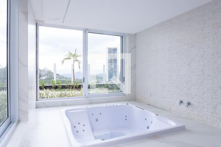 Apartamento à venda com 81m², 2 quartos e 1 vagahidro massagen 