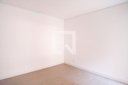 Apartamento à venda com 81m², 2 quartos e 1 vagasuite