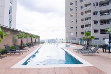 Apartamento à venda com 81m², 2 quartos e 1 vagaPiscina