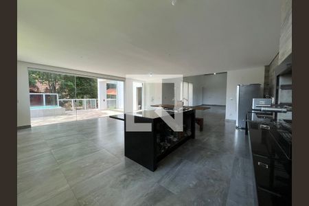 Sala / Cozinha de casa de condomínio para alugar com 4 quartos, 299m² em Retiro do chalé, Belo Horizonte