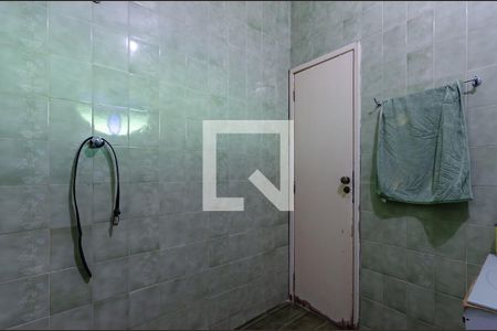 Casa à venda com 360m², 3 quartos e 1 vaga Casa à venda com 360m², 3 quartos e 1 vagaBanheiro