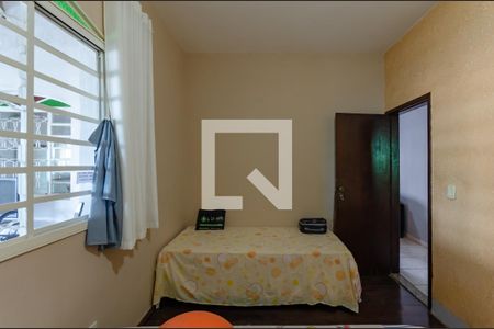 Casa à venda com 360m², 3 quartos e 1 vaga Casa à venda com 360m², 3 quartos e 1 vagaQuarto 2