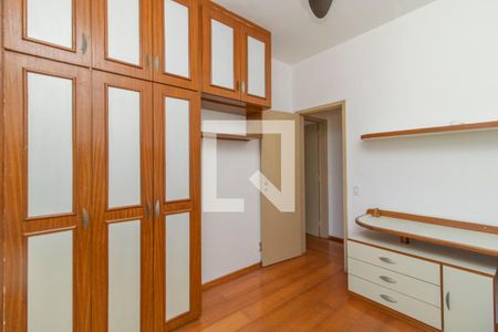 Apartamento à venda com 100m², 3 quartos e 3 vagasQuarto 2