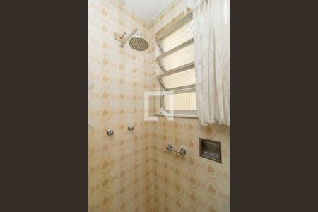 Apartamento à venda com 100m², 3 quartos e 3 vagasDetalhe do Banheiro da Suíte