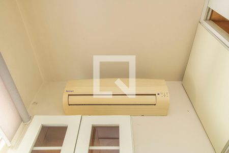 Apartamento à venda com 100m², 3 quartos e 3 vagasDetalhe do Quarto de Serviço