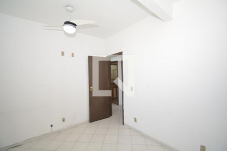 Quarto 1 de kitnet/studio para alugar com 2 quartos, 90m² em Penha Circular, Rio de Janeiro