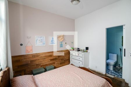 Apartamento à venda com 200m², 4 quartos e 1 vaga Apartamento à venda com 200m², 4 quartos e 1 vagaSuíte