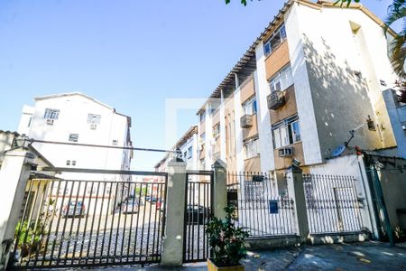 Apartamento à venda com 200m², 4 quartos e 1 vaga Apartamento à venda com 200m², 4 quartos e 1 vagaFachada