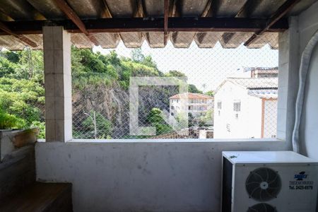 Apartamento à venda com 200m², 4 quartos e 1 vaga Apartamento à venda com 200m², 4 quartos e 1 vagaVista do Quarto 2