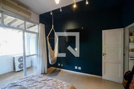 Apartamento à venda com 200m², 4 quartos e 1 vaga Apartamento à venda com 200m², 4 quartos e 1 vagaQuarto 2