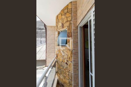 Casa à venda com 98m², 2 quartos e 2 vagas Casa à venda com 98m², 2 quartos e 2 vagasSacada Suíte 1