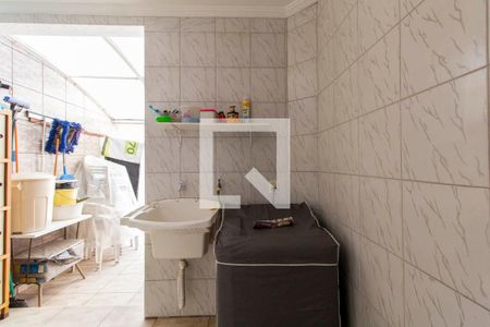 Casa à venda com 98m², 2 quartos e 2 vagas Casa à venda com 98m², 2 quartos e 2 vagasÁrea de Serviço